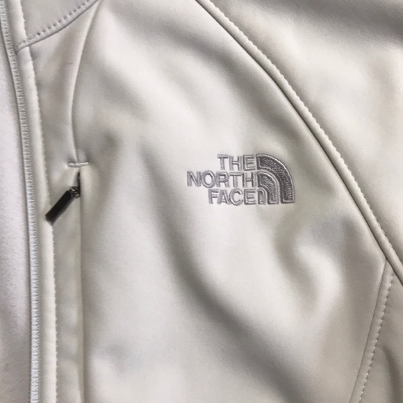Ivory hard shell north face jacket - Picture 3 of 5